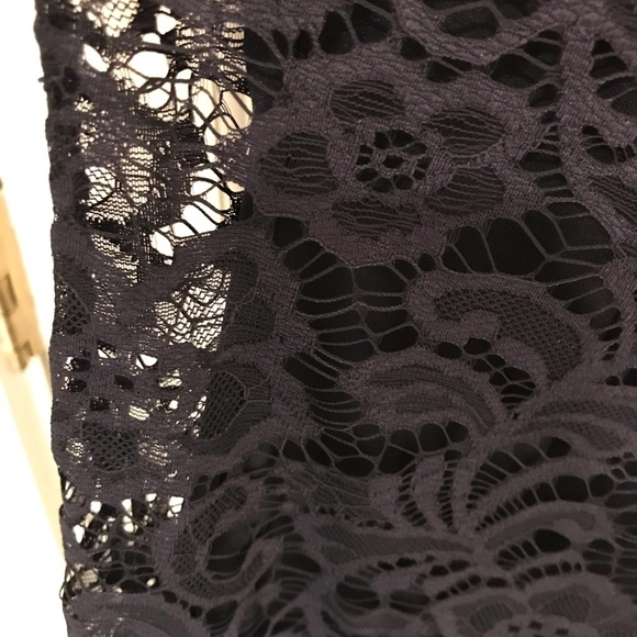 Stunning Dress! - Picture 3 of 4